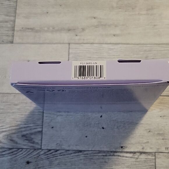 Tarte Positive Vibes Eyeshadow Palette - Picture 6 of 6